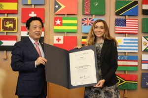 Isaura Navarro recibe la distinción de la FAO para el regadío histórico de l'Horta de València